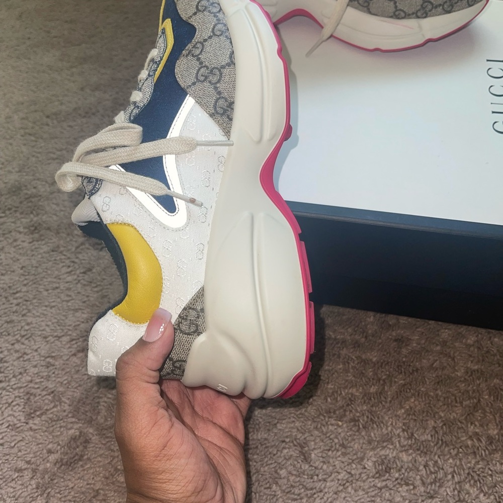 Gucci Rhython Sneakers - Picture 4 of 12
